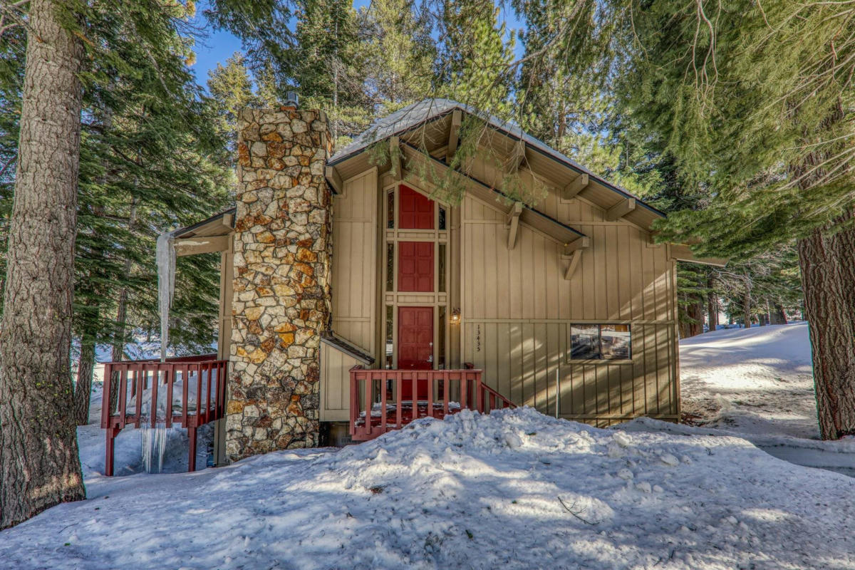 13435 WEISSHORN AVE, TRUCKEE, CA 96161, photo 1 of 21